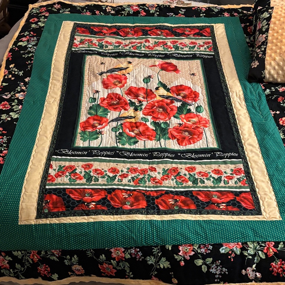 Floral Quilt with Red Poppies
